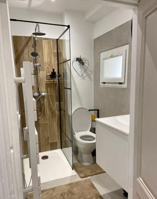 Appartement - Spa Monteux Luaran gambar